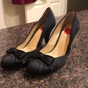 Oscar de la Renta Satin Heels